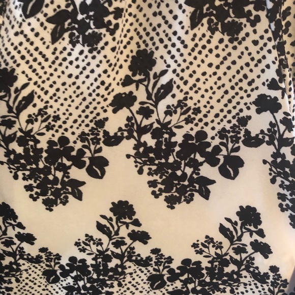 CANDIES black and white damask blouse - Picture 3 of 6